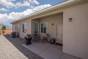 3971 E Enninberg Way, Saint George, UT 84790 - Photo 32