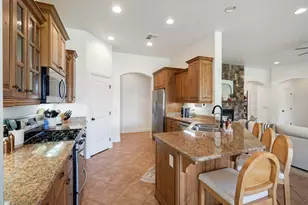 2032 E Circle Ridge Dr, Saint George, UT 84790 - Photo 12
