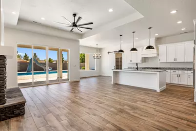 981 S Quick Draw Dr, Washington, UT 84780 - Photo 4