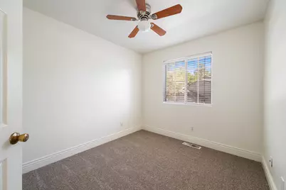 684 W Buena Vista #202, Washington, UT 84780 - Photo 16