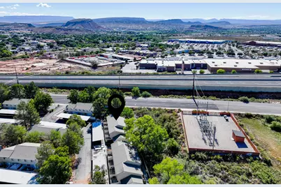684 W Buena Vista #202, Washington, UT 84780 - Photo 30