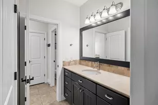 1019 S 900 E, Saint George, UT 84790 - Photo 68
