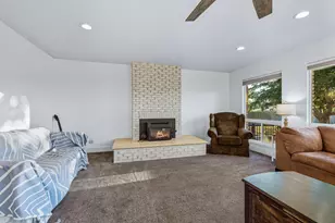765 N Juniper St, Hildale, UT 84784 - Photo 16