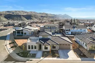 296 E 1100 N, Hurricane, UT 84737 - Photo 6