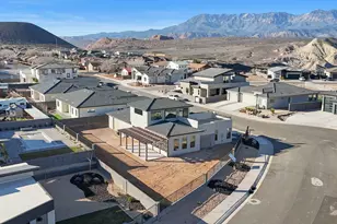 296 E 1100 N, Hurricane, UT 84737 - Photo 10