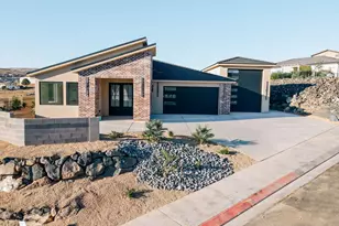 1753 W 250 N, Hurricane, UT 84737 - Photo 4