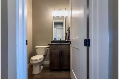 25 N Highland Parkway, Washington, UT 84780 - Photo 32