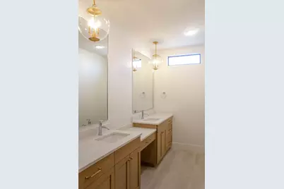 668 E Chloe Ln, Washington, UT 84780 - Photo 50