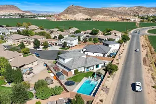 2582 S Songbird Cir, Washington, UT 84780 - Photo 10