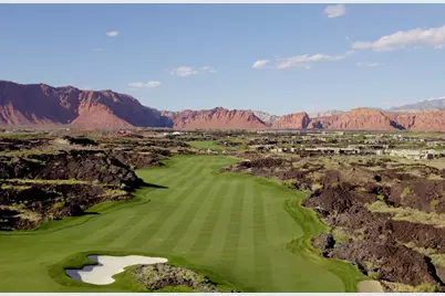 2349 S Lava Vista Dr, Santa Clara, UT 84765 - Photo 2