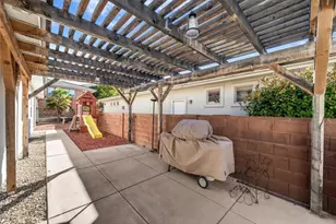 222 S Valley View Dr, Hurricane, UT 84737 - Photo 24