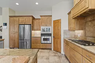 126 N Painted Hills Dr, Ivins, UT 84738 - Photo 14
