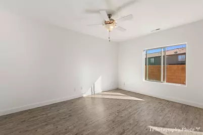 4263 N Bella Vista Dr, Santa Clara, UT 84765 - Photo 8