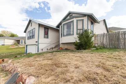 2235 W Sunnyside Dr, Cedar City, UT 84720 - Photo 6