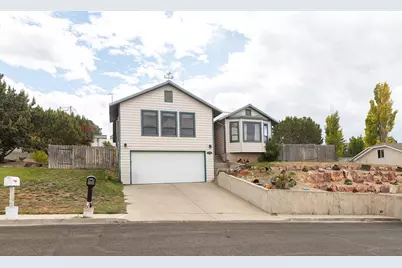 2235 W Sunnyside Dr, Cedar City, UT 84720 - Photo 1