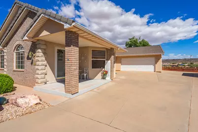 392 N Windsor Dr, Washington, UT 84780 - Photo 4