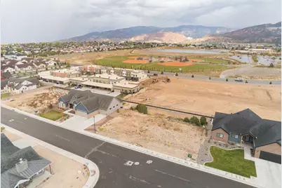933 S Cliffs Dr #38, Cedar City, UT 84720 - Photo 4
