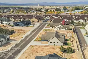 933 S Clfs Dr, Cedar City, UT 84720 - Photo 6