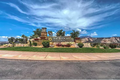 1671 W Caledonia Dunes Dr, Saint George, UT 84770 - Photo 2