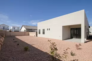 527 W Avery Ln, Saint George, UT 84790 - Photo 8