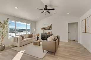 3714 N Daffodil Dr, Eagle Mountain, UT 84005 - Photo 6