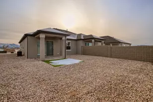 3074 W Runway Dr, Cedar City, UT 84720 - Photo 4