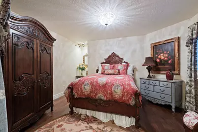 2238 Cottonwood Cove Ln, Salt Lake City, UT 84121 - Photo 52