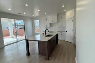 946 E Malibu Dr, Washington, UT 84780 - Photo 8