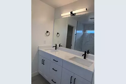 946 E Malibu Drive, Washington, UT 84780 - Photo 16