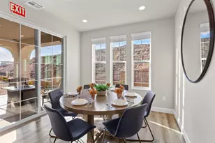 2343 E Escondido Dr, Washington, UT 84780 - Photo 8