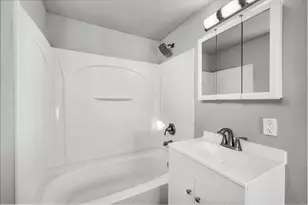 96 S 200 St E, Saint George, UT 84770 - Photo 32