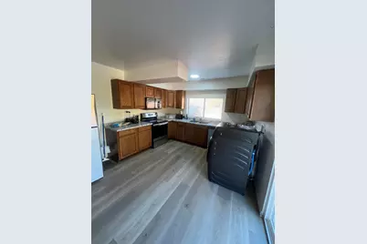 646 N 2000 E, Saint George, UT 84790 - Photo 8