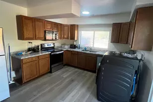 646 N 2000 E, Saint George, UT 84790 - Photo 8