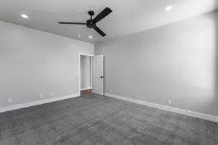 1071 E Coyote Crest Dr, Washington, UT 84780 - Photo 20