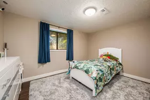 1137 W Brook St, Cedar City, UT 84721 - Photo 18