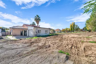 85 E 400 N, Hurricane, UT 84737 - Photo 38