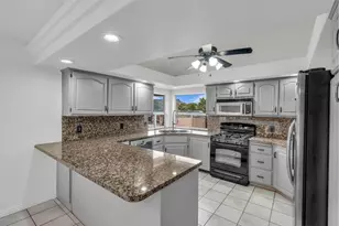 85 E 400 N, Hurricane, UT 84737 - Photo 6