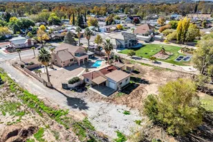 85 E 400 N, Hurricane, UT 84737 - Photo 40