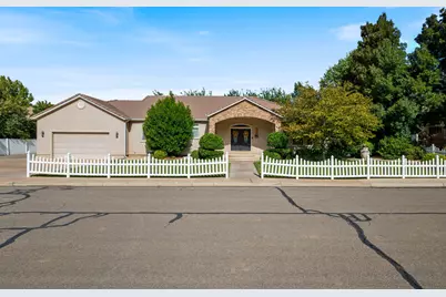282 W 1480 S, Hurricane, UT 84737 - Photo 2