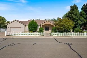 282 W 1480 S, Hurricane, UT 84737 - Photo 2