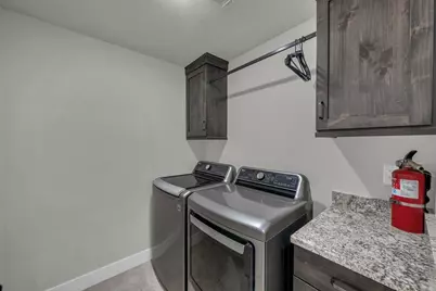 1878 W 250 N, Hurricane, UT 84737 - Photo 10