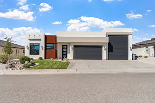 3087 E Fuchsia Dr, Saint George, UT 84790 - Photo 1