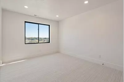 1610 E Center Pointe Dr, Lehi, UT 84043 - Photo 8
