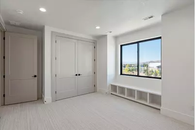 1610 E Center Pointe Dr, Lehi, UT 84043 - Photo 16