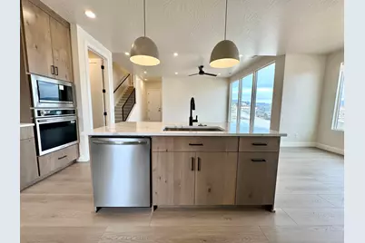 1023 N Falcon Ridge View, Hurricane, UT 84737 - Photo 18