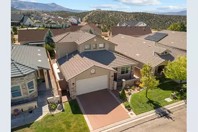 2399 W Crescent Heights Dr, Cedar City, UT 84720 - Photo 2
