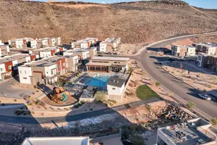 878 S Walker Way, Saint George, UT 84770 - Photo 38