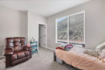 878 S Walker Way, Saint George, UT 84770 - Photo 34