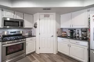 695 N Daybreak Dr, Saint George, UT 84770 - Photo 4