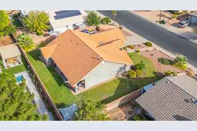 695 N Daybreak Dr, Saint George, UT 84770 - Photo 56